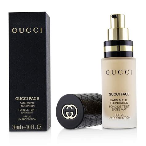 gucci face satin matte powder foundation 140|Gucci makeup powder.